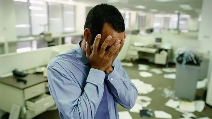 今日!为何好多有钱人,后来都成了穷光蛋?一般都逃不过以下4个坑