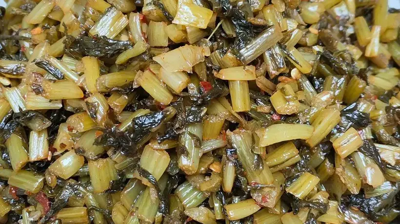 试遍餐馆多样腌菜,还是妈妈亲手做的咸菜最对味
