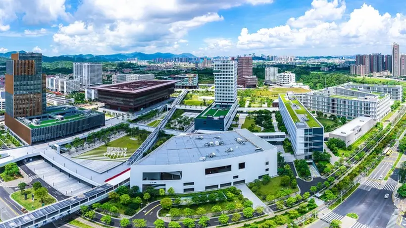 深圳技术大学:平地起高校 产业新标杆