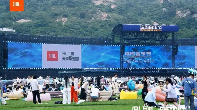 连续两年携手连岛音乐节,他们深耕青年文化打通生活场景