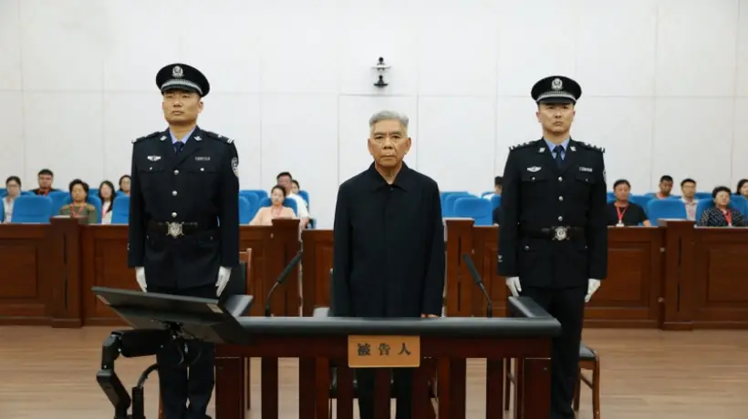反腐专题片披露典型案例：原发改委副主任徐宪平因利用职务便利谋私获刑，忏悔称退休后思想松懈犯大错