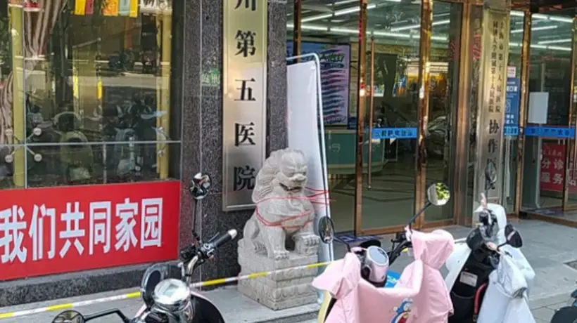 江西2岁男童就医时遇漏诊不幸离世，首诊医生被判刑后发帖述接诊细节，家属携材料准备申诉引关注
