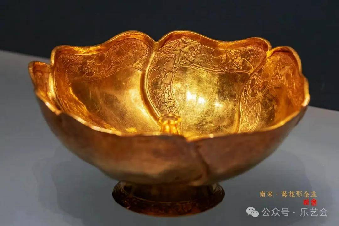 石超专栏：《转官毬与毬路纹》2