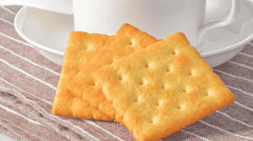 饼干放软不代表坏了！吸潮回软是面食天性