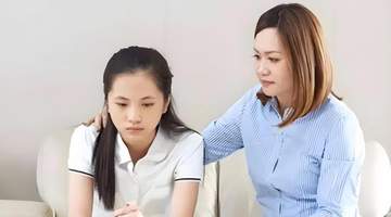 染发引发母女互撕:很多亲子矛盾,都是因为没留「人际关系缝隙」