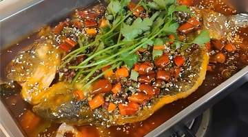 在家轻松做出喷香烤鱼 新手也能跟着烤出好吃的家庭版美味