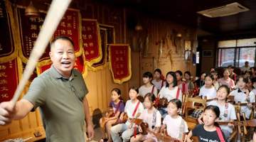 广西侗乡学子暑期学艺传非遗