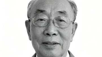 唐作藩今天凌晨逝世,毕业于中山大学