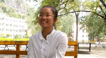 桂林中学高三生王虹欲转数学专业 班主任唐年华:她在数学这条路绝对能走得好