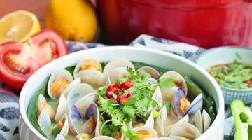 凑齐食材做卜卜贝,邀同事分食,鲜到连汤汁都要抢着喝