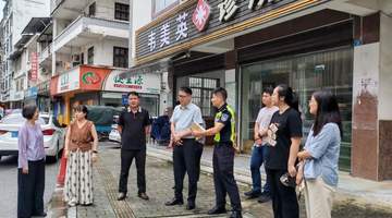 阳朔多部门联合规范电动车租赁 政协督办凝聚共治合力促旅游形象升级
