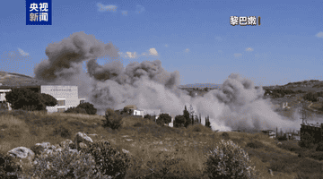 当地时间6日以军对黎南多地发起报复性空袭 民众围观空袭现场热议安全局势