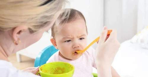 第一口辅食吃蛋黄？别再被老经验误导了