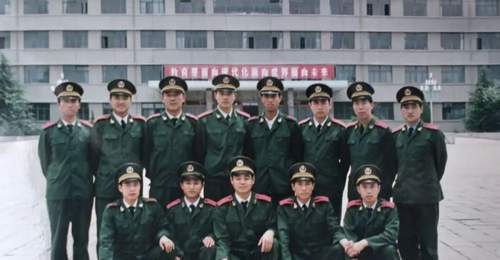 军旅文学之窗丨难忘军歌嘹亮