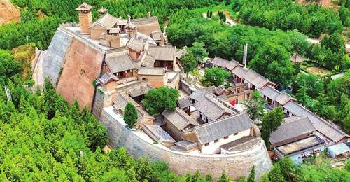 山西夏县堆云洞景区：古建错落 景美如画