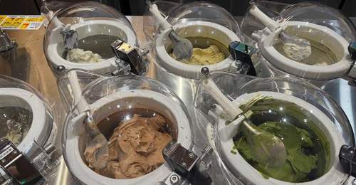 新茶饮品牌推冰淇淋 定价比奶茶贵引关注