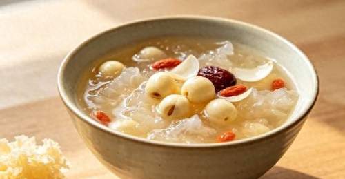 养胃护肝的莲子搭配食谱来了 跟着步骤煮出滋养好味道