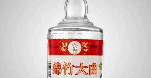 来绵竹参与川酒溯源!看被老树遮住光影的绵竹大曲,触摸百年老酒香韵