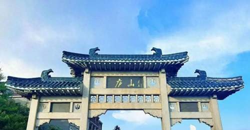 南昌人今夏避暑新选择 家门口梅岭溯溪成爆款多元体验拉满