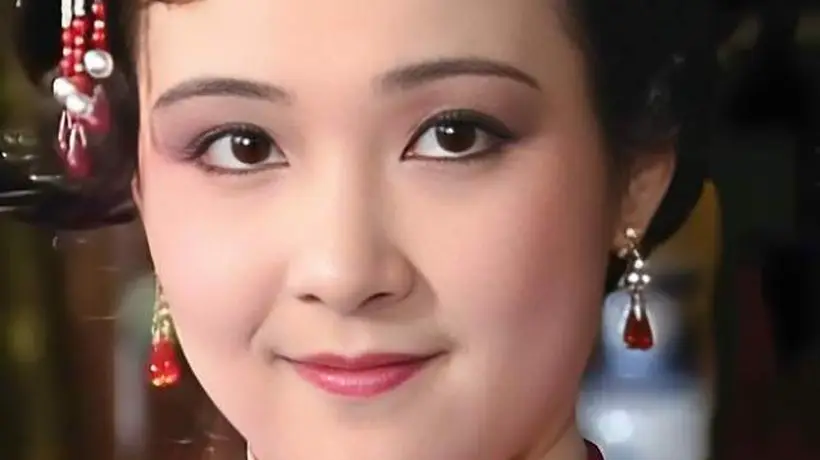 完美如她,却连未婚夫家门都进不了——薛宝琴被悔婚,藏着《红楼梦》最现实的一刀