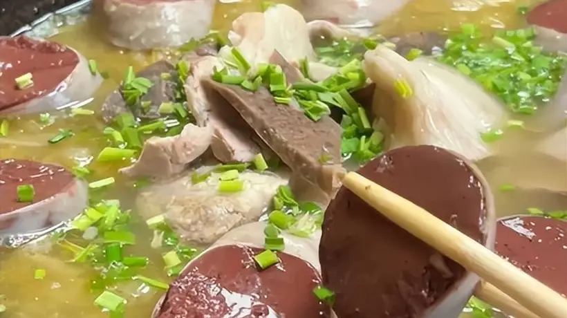 哈尔滨六大招牌地道名菜,解锁冰城独有的东北烟火风味