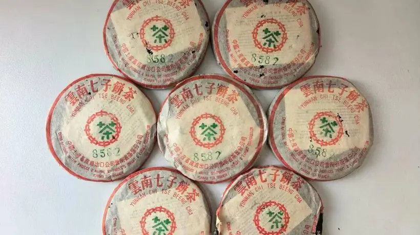 2004年8582中茶绿印,改制前最后一批8582,市场认可度高
