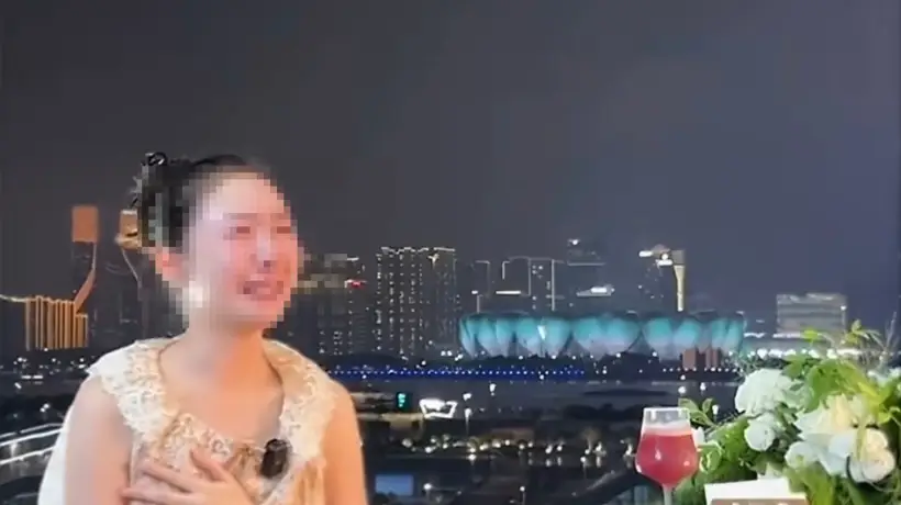 热搜第一！霍尊当年“翻车”事件再起风波，真相又反转了？