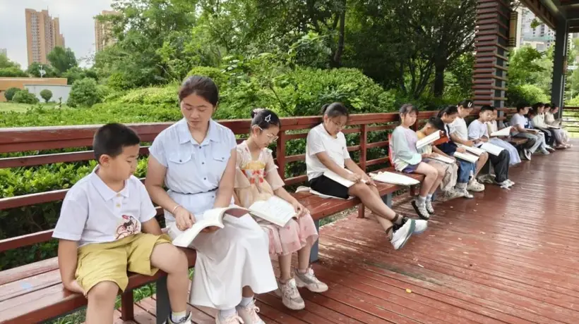 菏泽早读点遍地开花,掀起暑期读书热