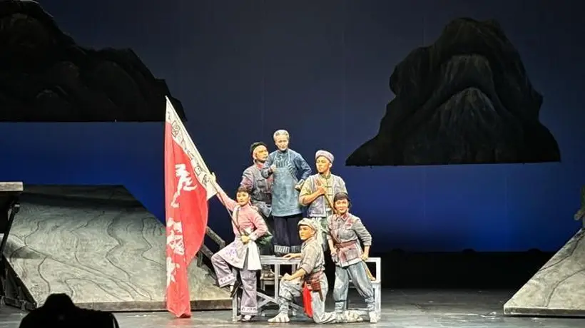 来南宁赴京剧盛宴!《江山》首演连唱四场 皮黄声腔再现湘江壮烈史诗