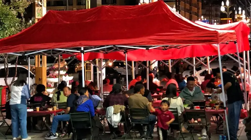 来迭部赴夏夜之约 参与多元活动解锁慢悠自在体验