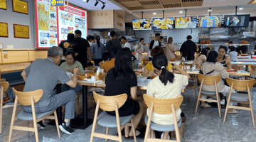 日照特色早餐:三木非遗糁汤与海鲜锅贴的美味邂逅
