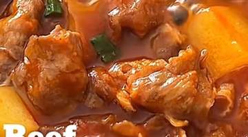 土豆肥牛煲酸甜浓郁,能炫三碗米饭