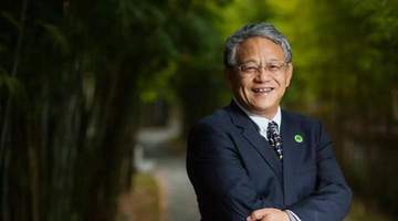 珞珈山下的闯劲与实干：从长江漂流到公厕淘金的商业逐梦者故事