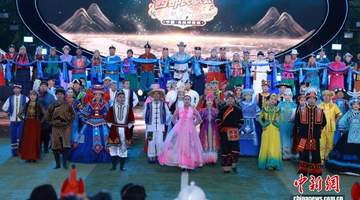 32省区市歌手齐聚乌拉特前旗西部民歌会 各族观众沉浸式参与多元活动共筑同心梦