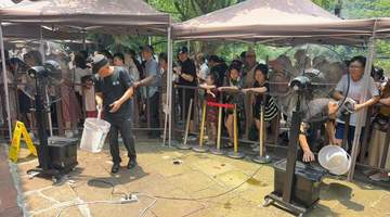 青城山索道暑期排队遇酷暑？游客现场体验提改善，景区增降温硬设辟便民区获保障