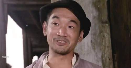 再读鲁迅的《阿Q正传》：专制社会的阴影下，一个灵魂的精神逃亡