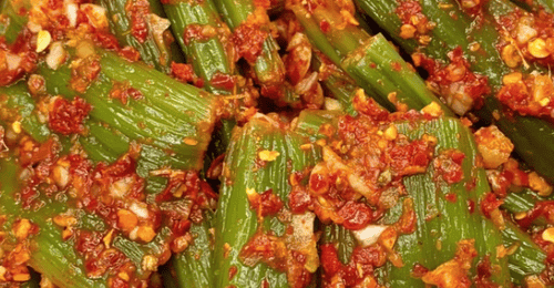 赣乡秋冬传统小菜,腌菜梗一口酸辣唤醒味蕾