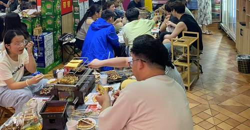 亲友聚餐如何挑选适配性高的淄博烧烤门店