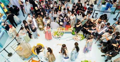 钱江晚报点赞:逆水寒“茶非遗”火出圈