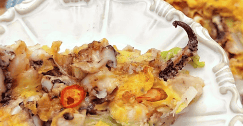 海鲜葱饼:外酥内软,葱香混着海味越吃越香