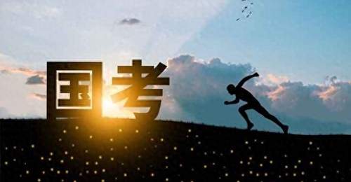 突然发现一件事:凡是有公务员的家庭,父母都有这个软实力