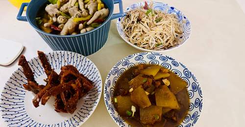 暑假宅家买菜下厨,参与家常滋味分享乐享烟火暑假时光