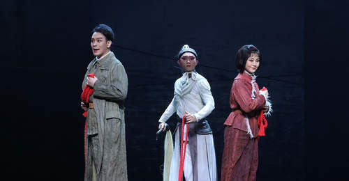 河北梆子《远去的白马》在京上演