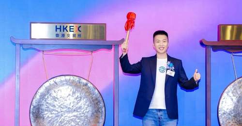 全球长线资本联手押注,Momenta上市打响物理AI时代第一枪