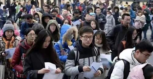大学生就业趋势已定?7月起,985、211应届生或将面临3个大变动!