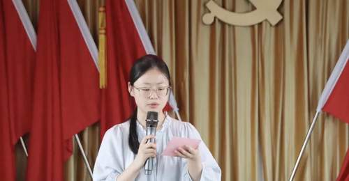 半载茶香淬新绿,一程乡土砺初心