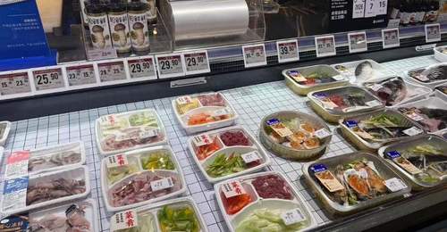 济南市民餐桌上的“快手菜”热潮持续升温