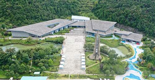 焕新开放后兴义世界地质公园博物馆暑期文旅热度攀升