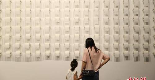 银川当代美术馆邀你走进纸艺展 50位艺术家60件作品共探传统与情感的碰撞