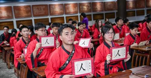 南宁茶道体验与文化分享 40位华裔青少年共赴寻根之旅